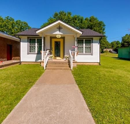 Historic Town Square Bungalow In Heart Of Brighton Atoka Eksteriør billede